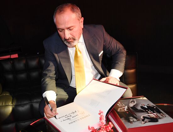 Vogue's cocktail party devoted to publication of "Impresario. Dancers in New Dimensions" book