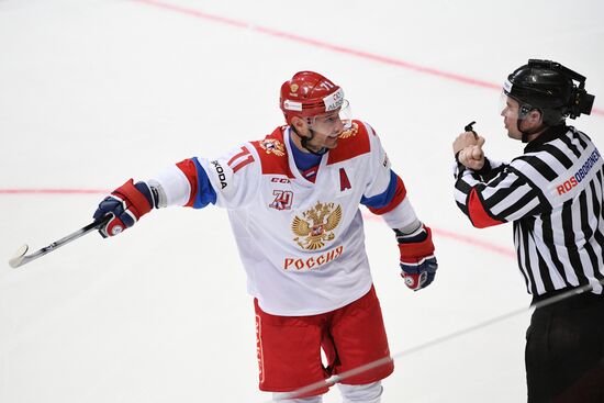 Ice hockey. Channel One Cup. Russia vs. Finland