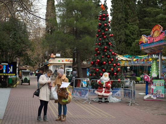 Sochi decorated for holiday season