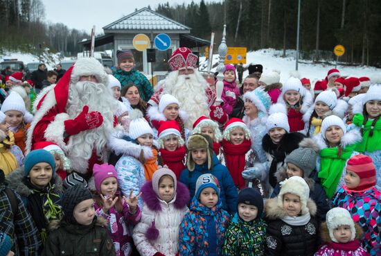 Meeting Russian Father Frost and Finnish Joulupukki in Leningrad Region
