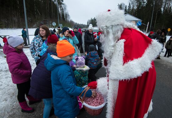 Meeting Russian Father Frost and Finnish Joulupukki in Leningrad Region