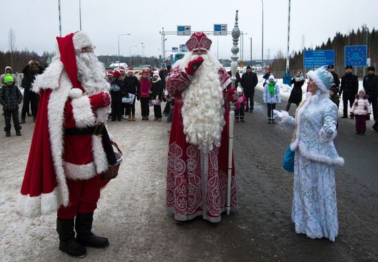 Meeting Russian Father Frost and Finnish Joulupukki in Leningrad Region