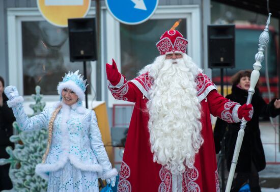 Meeting Russian Father Frost and Finnish Joulupukki in Leningrad Region