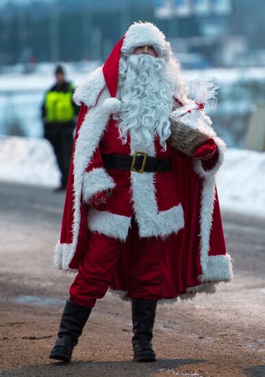 Meeting Russian Father Frost and Finnish Joulupukki in Leningrad Region