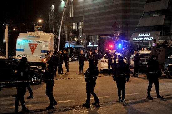 Situation outside Contemporary Art Gallery in Ankara