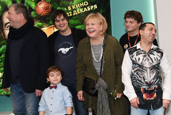 Yolki 5 movie premiere