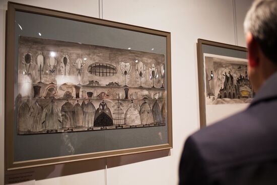 Mikhail Shemyakin's exhibition opens in Paris