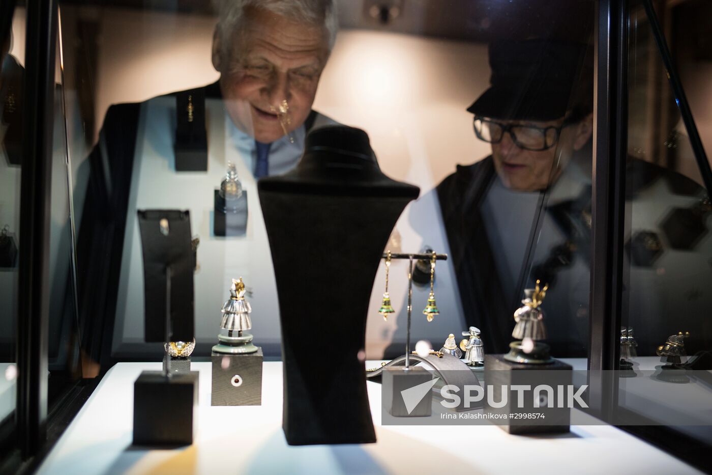 Mikhail Shemyakin's exhibition opens in Paris