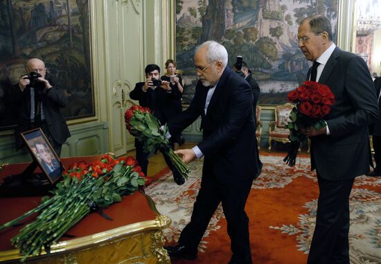 Foreign ministers of Russia, Iran, Turkey lay flowers in memory of Ambassador Andrei Karlov