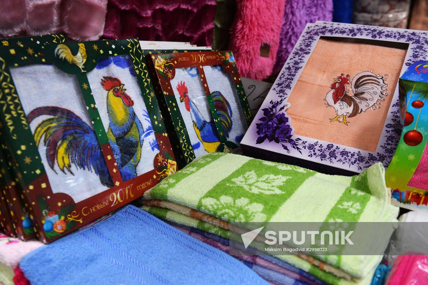 Fire-safety inspectors check Kazan marketplace