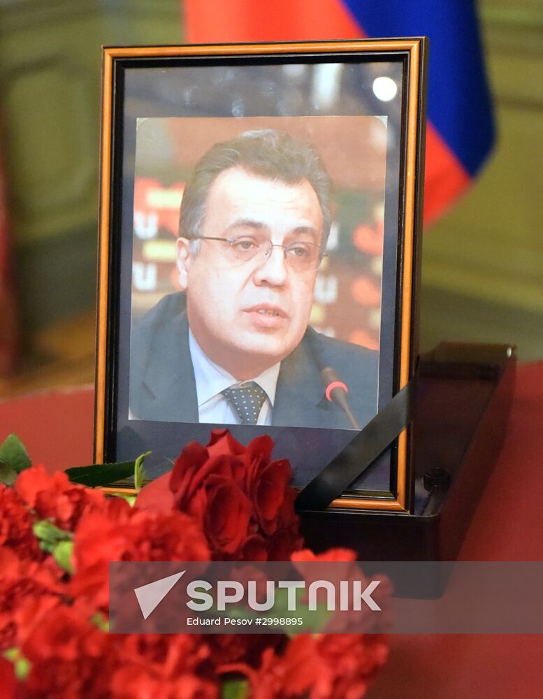 Foreign ministers of Russia, Iran, Turkey lay flowers in memory of Ambassador Andrei Karlov