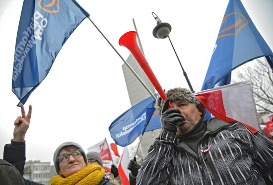 Antigovernment rally in Warsaw