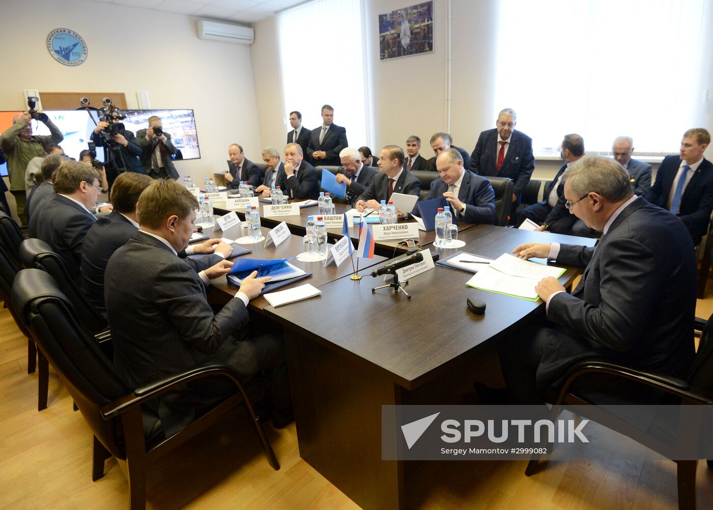 Deputy Prime Minister Dmitry Rogozin visits Central Aerohydrodynamic Institute