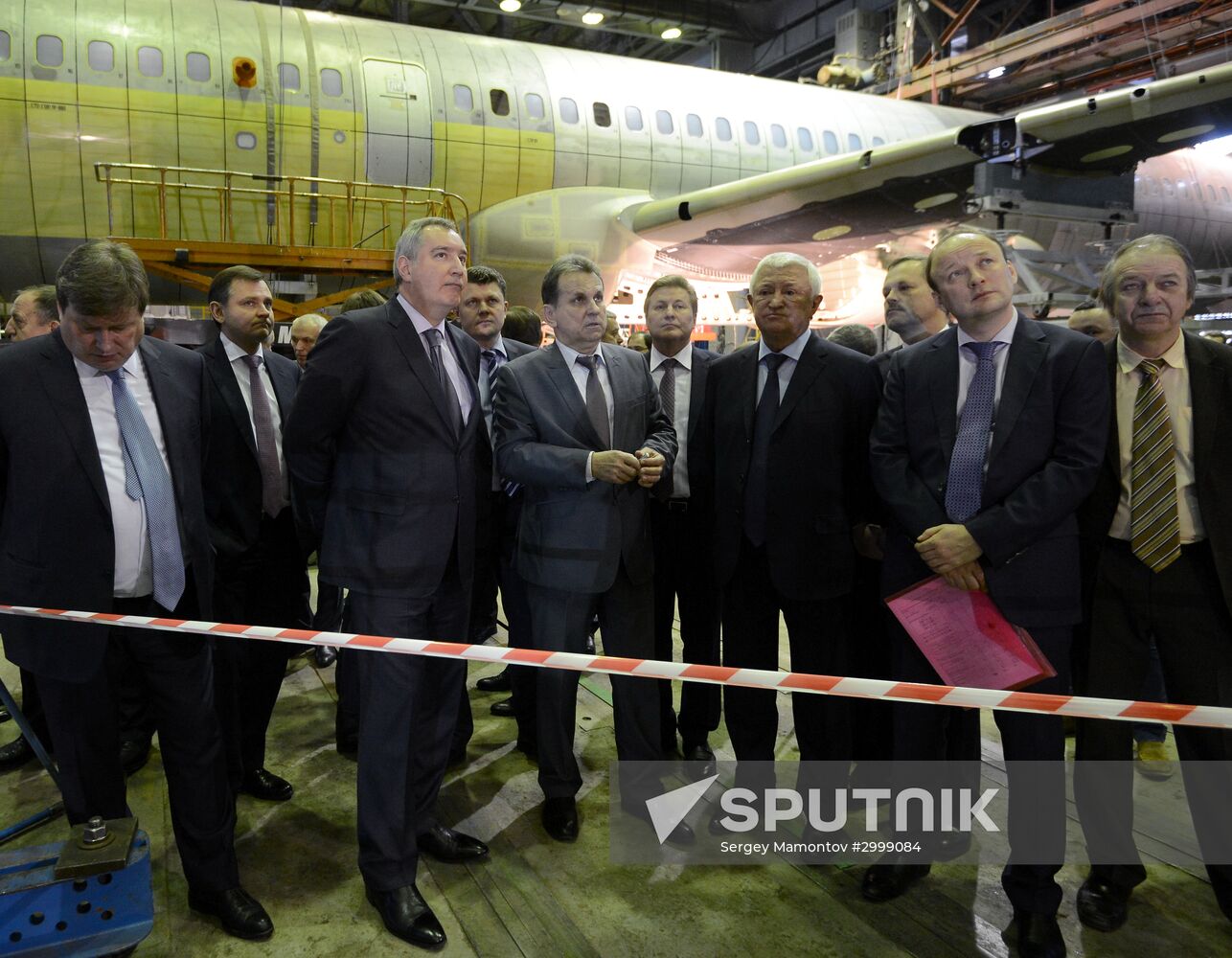 Deputy Prime Minister Dmitry Rogozin visits Central Aerohydrodynamic Institute