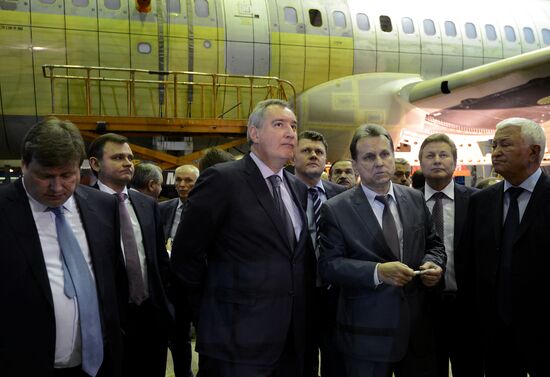 Deputy Prime Minister Dmitry Rogozin visits Central Aerohydrodynamic Institute