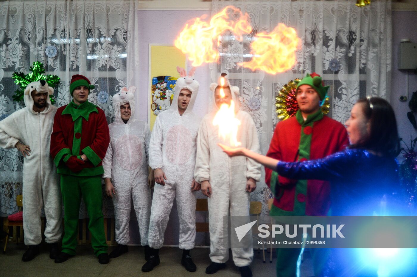 Christmas Coca-Cola caravan in Novgorod Region