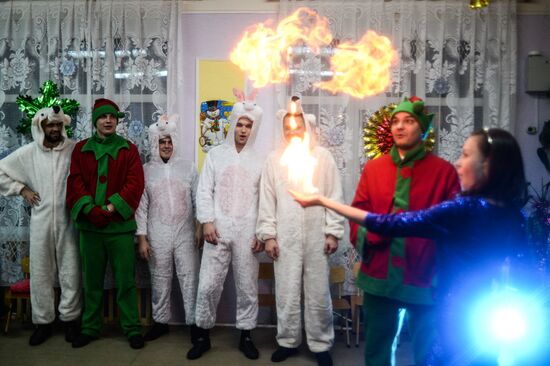 Christmas Coca-Cola caravan in Novgorod Region