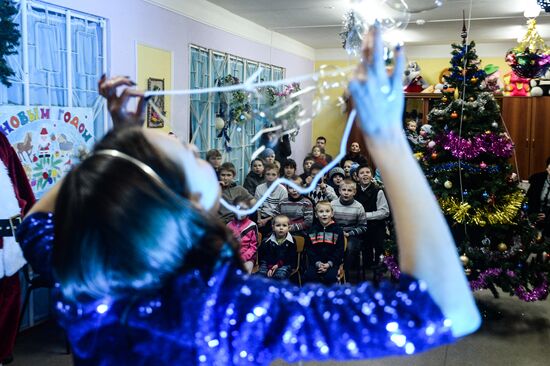 Christmas Coca-Cola caravan in Novgorod Region