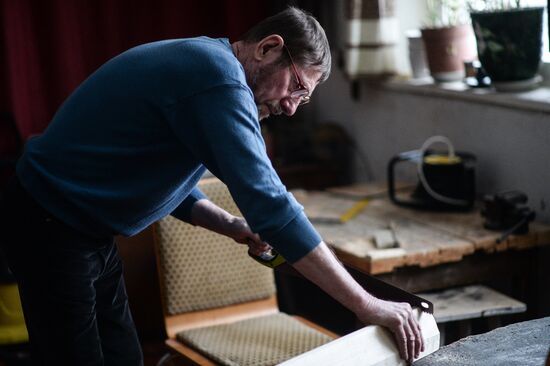 Mirror production in Nizhny Novgorod