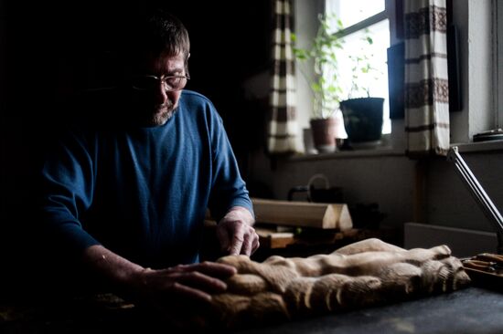Mirror production in Nizhny Novgorod