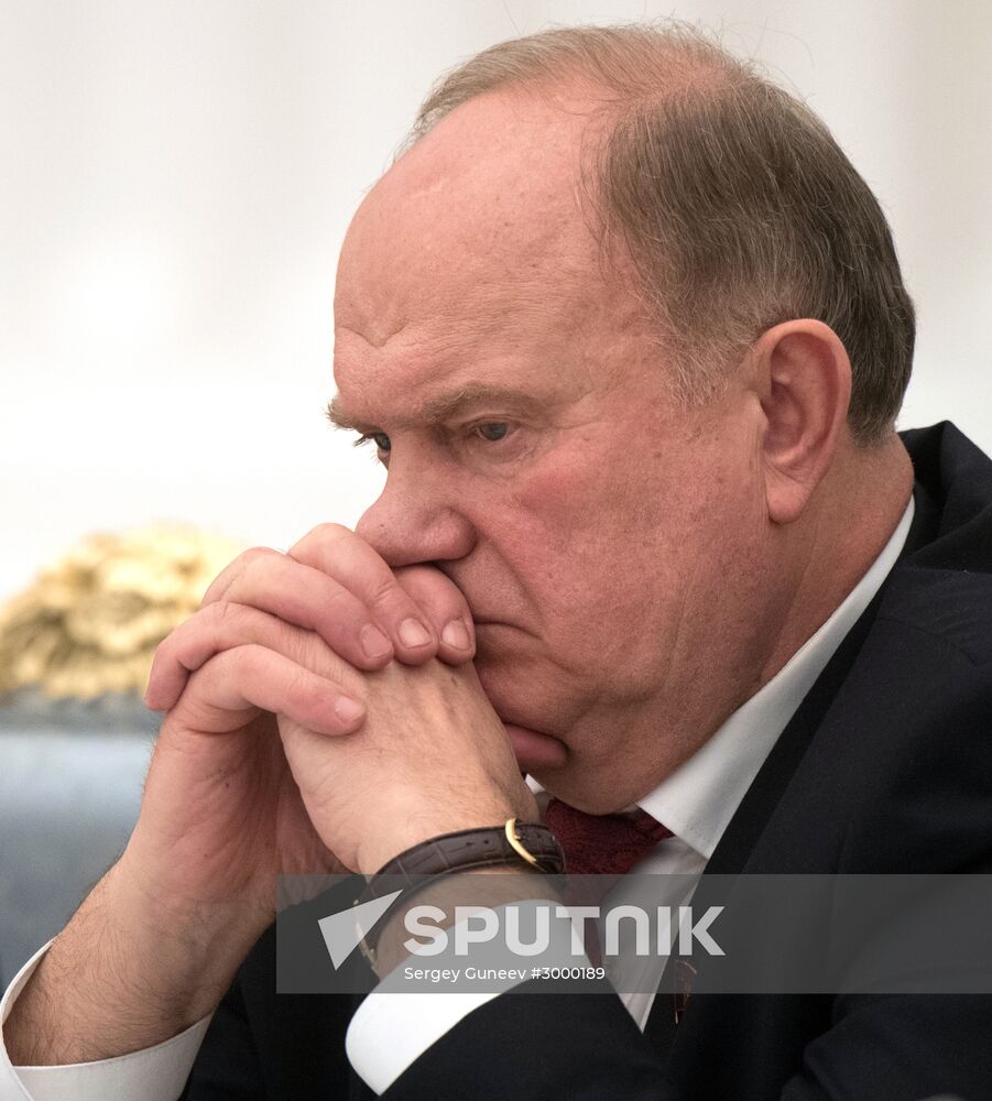 Vladimir Putin meets with Russian Federation Council and State Duma top officials