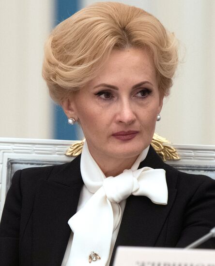 Vladimir Putin meets with Russian Federation Council and State Duma top officials