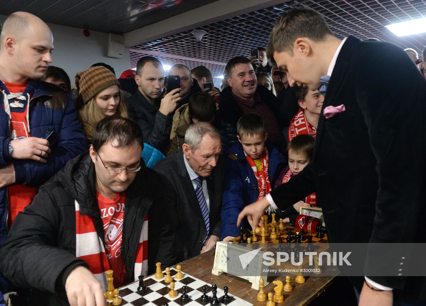 Ice hockey. KHL. Spartak vs. Lokomotiv