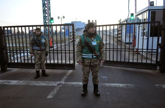 Korczowa-Krakovets land border crossing