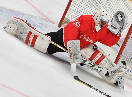 Ice hockey. KHL. Spartak vs. Lokomotiv