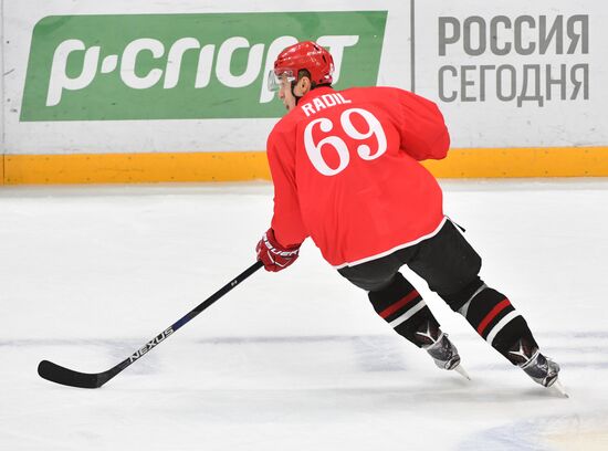 Ice hockey. KHL. Spartak vs. Lokomotiv