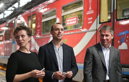 Moscow metro presents FIFA Confederations Cup 2017 train