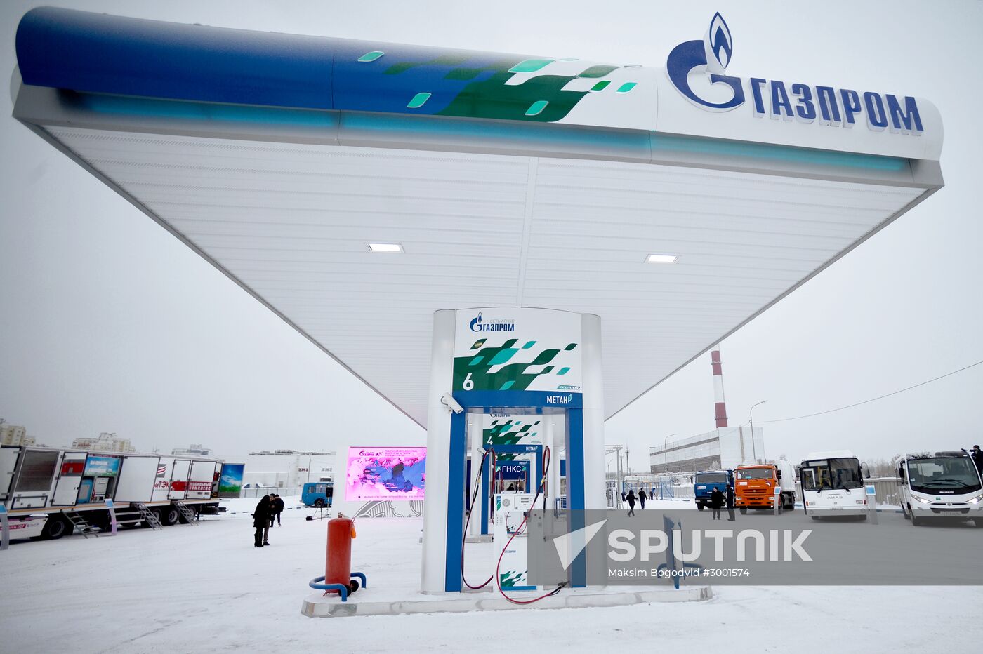 Natural gas fueling stations open in Kazan