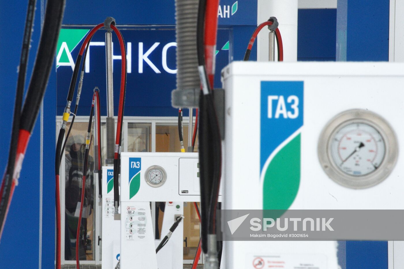 Natural gas fueling stations open in Kazan