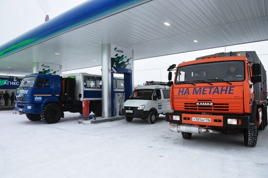 Natural gas fueling stations open in Kazan