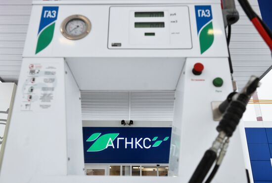Natural gas fueling stations open in Kazan