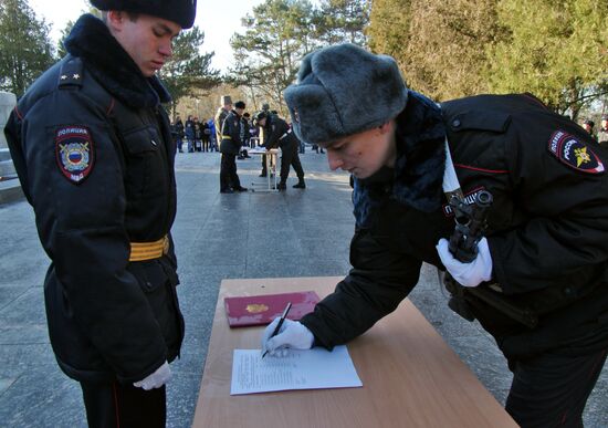 National Guard Troops take oath of enlistment in Crimea