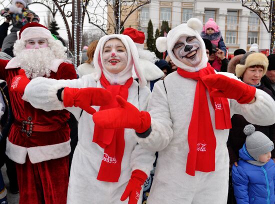 Fathers Frost parade across Russia