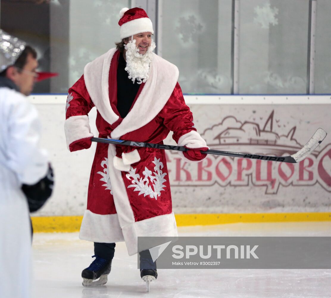 South Penguins face off Father Frost team in an ice hockey game