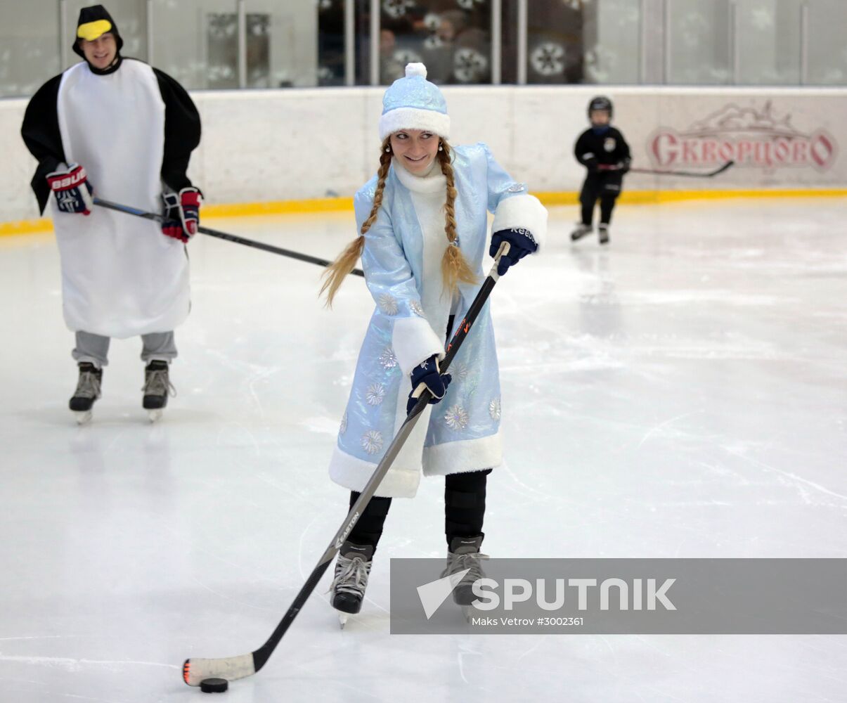 South Penguins face off Father Frost team in an ice hockey game