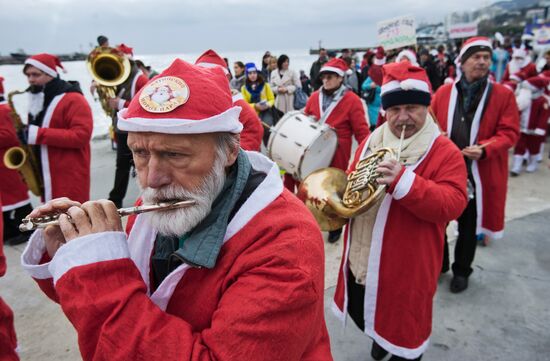 Fathers Frost parade across Russia