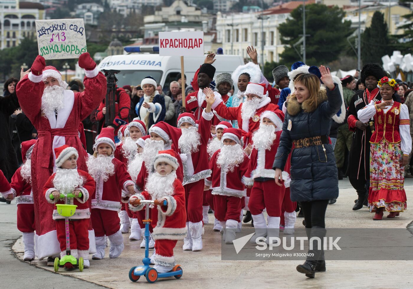 Fathers Frost parade across Russia