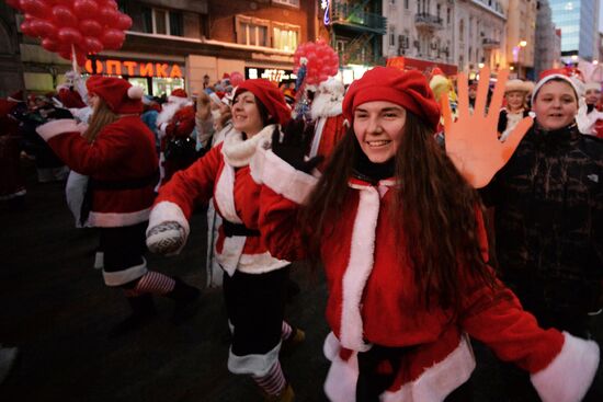 Fathers Frost parade across Russia