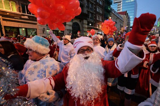 Fathers Frost parade across Russia