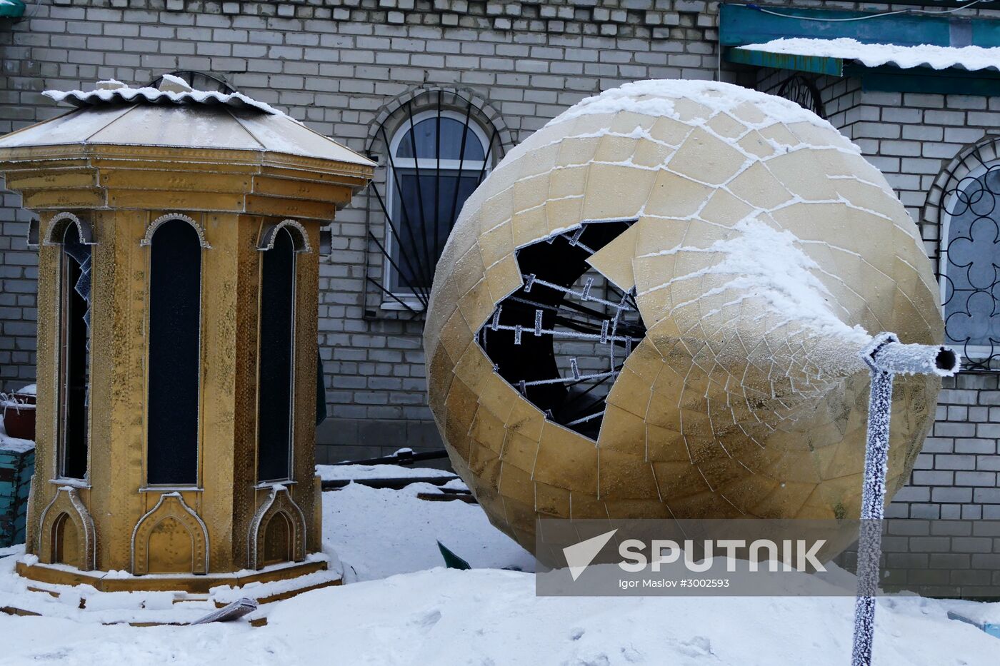 Aftermath of Debaltseve shelling in Donetsk Region