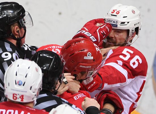 Kontinental Hockey League. Spartak vs. Vityaz