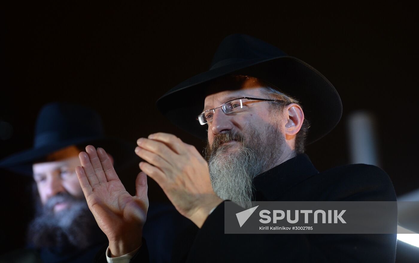 Procedure for lighting Chanukah candles on Revolution Square in Moscow
