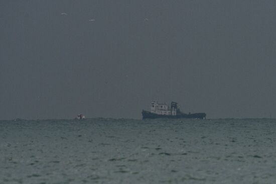 Rescue operation at Russian Defense Ministry's TU-154 crash site in Sochi