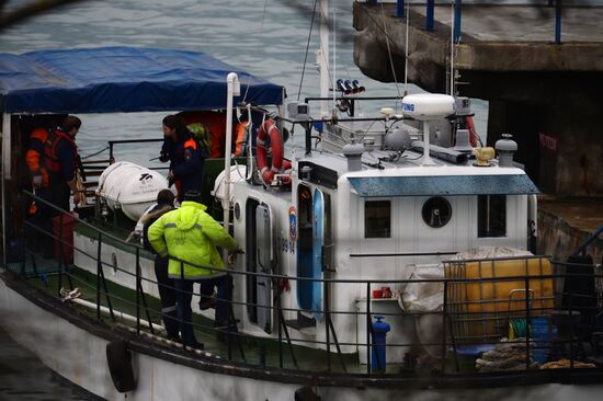 Rescue operation at Russian Defense Ministry's TU-154 aircraft crash site in Sochi