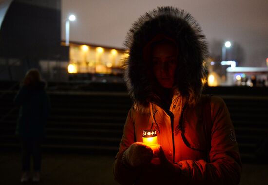 Vigil in memory of Sochi air crash victims