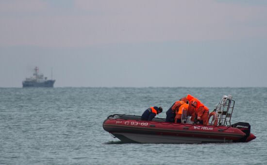 Search continues for bodies of Tu-154 crash victims in Sochi
